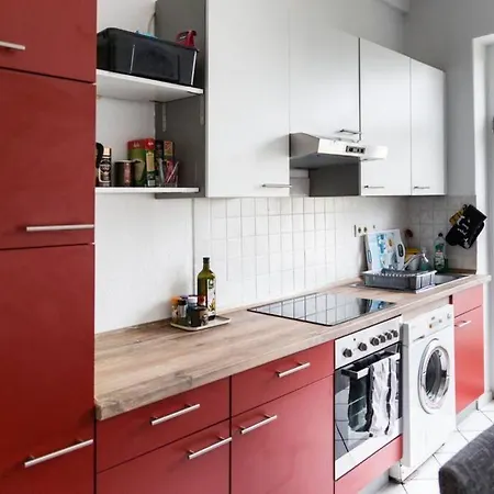 Beautiful Cozy 1-Room Apartment, Near Rhine Düsseldorf Esterno foto